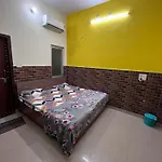Prem Pushp Awash